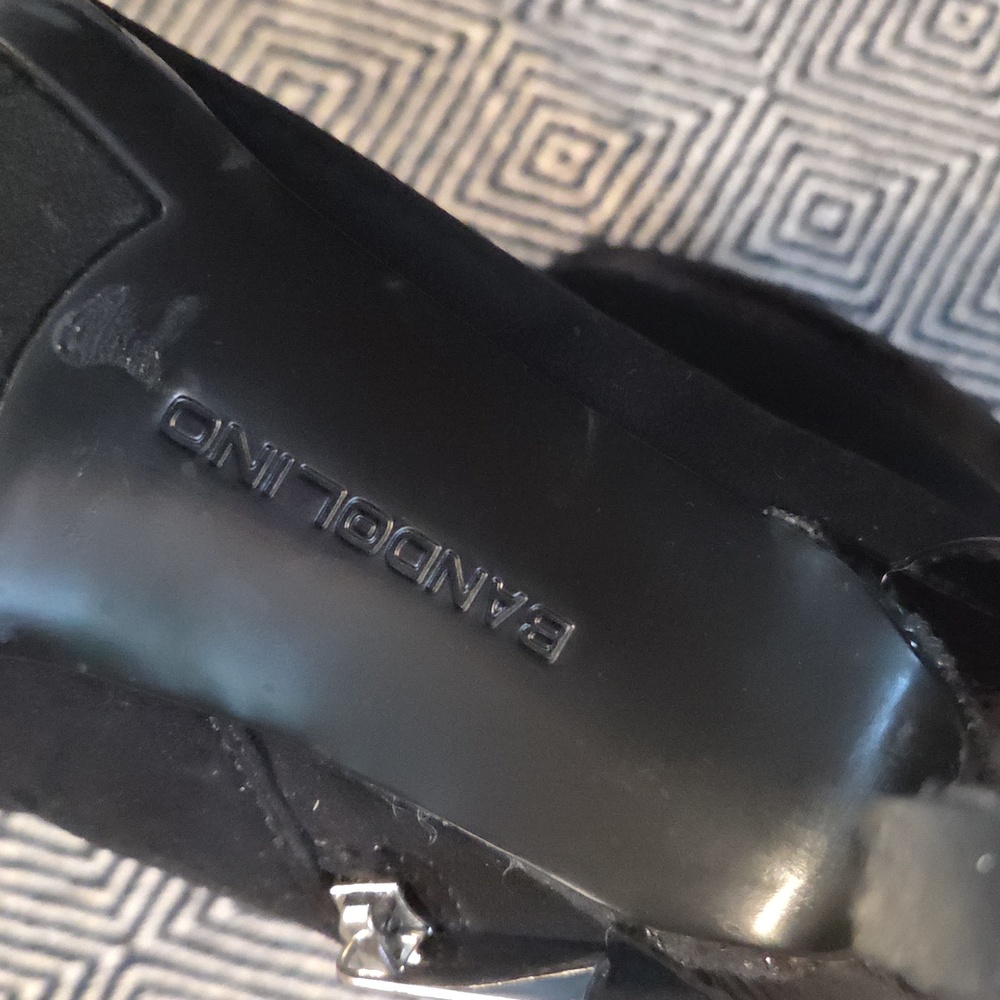 Bandolino Sleek Black Footwear
